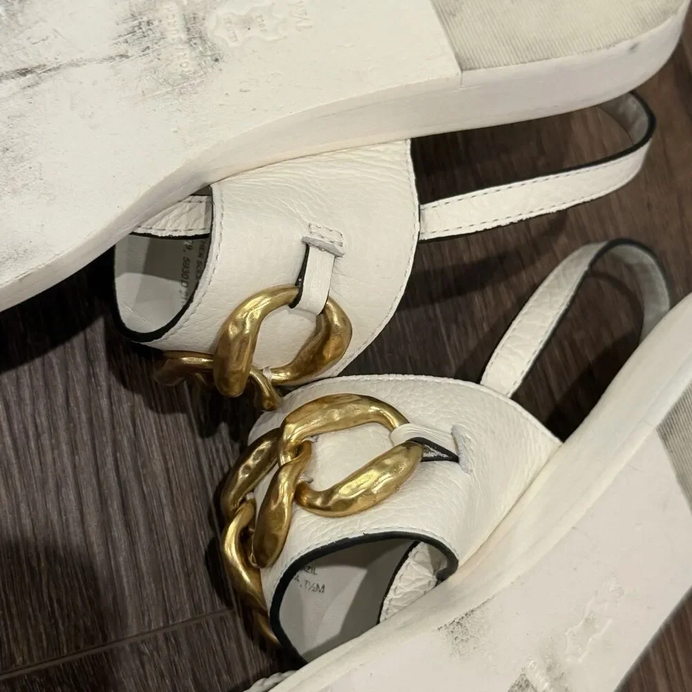 Tory Burch Adrien Sandals 7.5M Ivory White Leather Gold Chain Flat Toe Ring